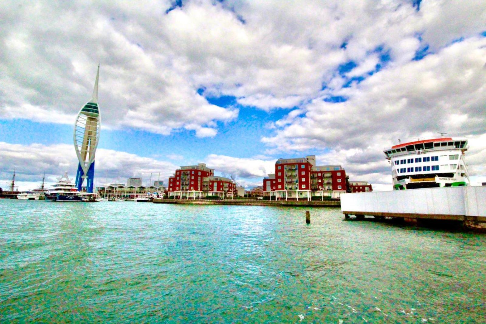 Clarence Quarters Self-Catering Guest House Portsmouth Eksteriør billede