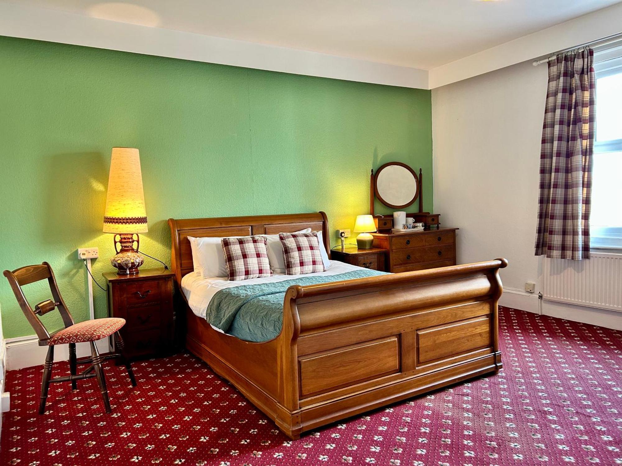 Clarence Quarters Self-Catering Guest House Portsmouth Eksteriør billede