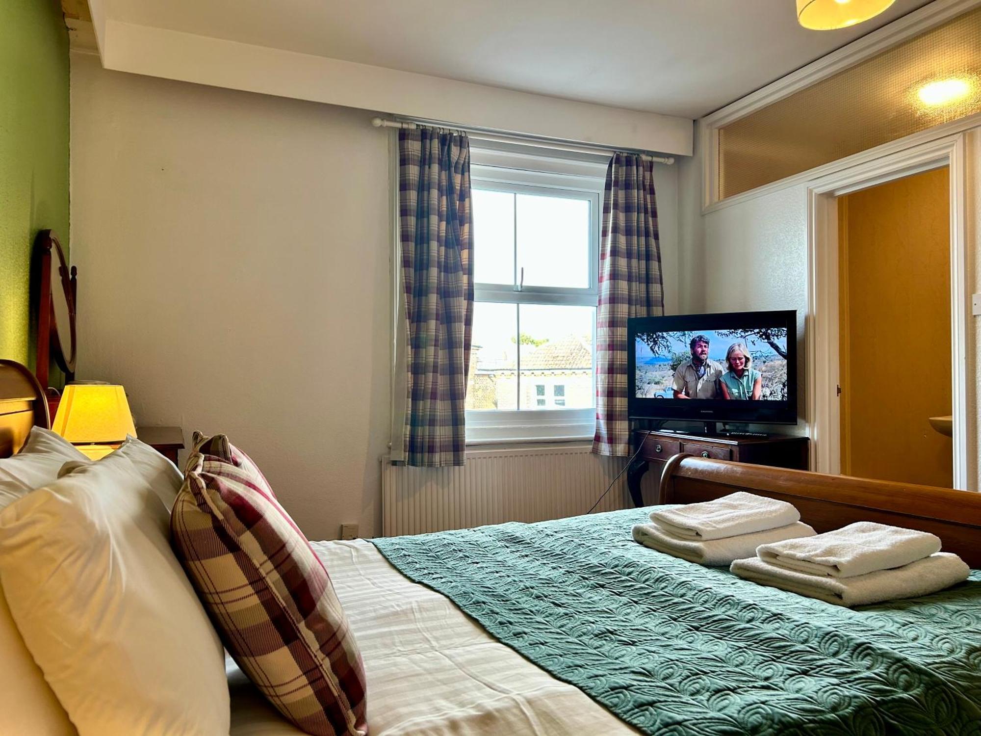 Clarence Quarters Self-Catering Guest House Portsmouth Eksteriør billede