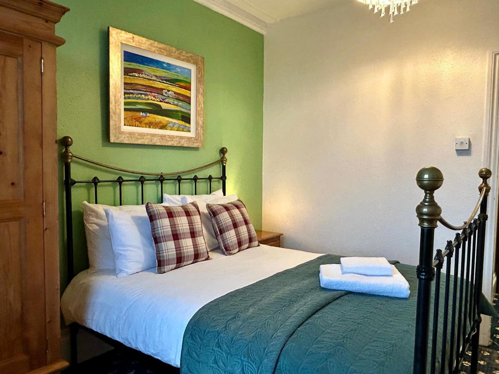 Clarence Quarters Self-Catering Guest House Portsmouth Eksteriør billede