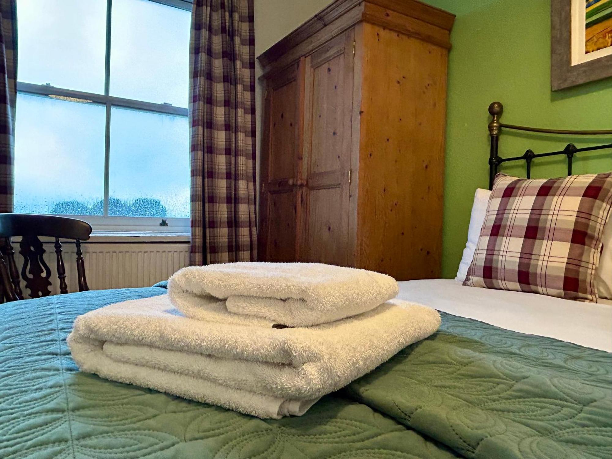 Clarence Quarters Self-Catering Guest House Portsmouth Eksteriør billede