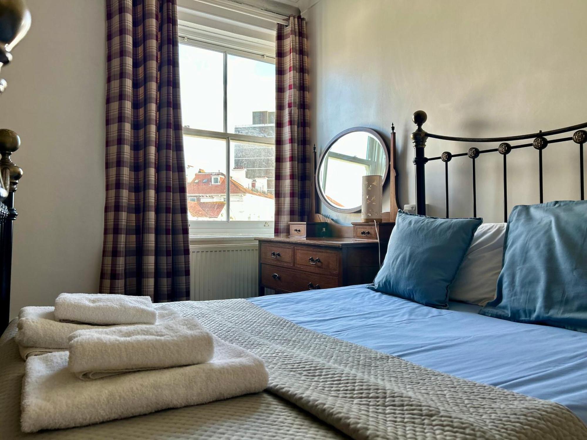 Clarence Quarters Self-Catering Guest House Portsmouth Eksteriør billede