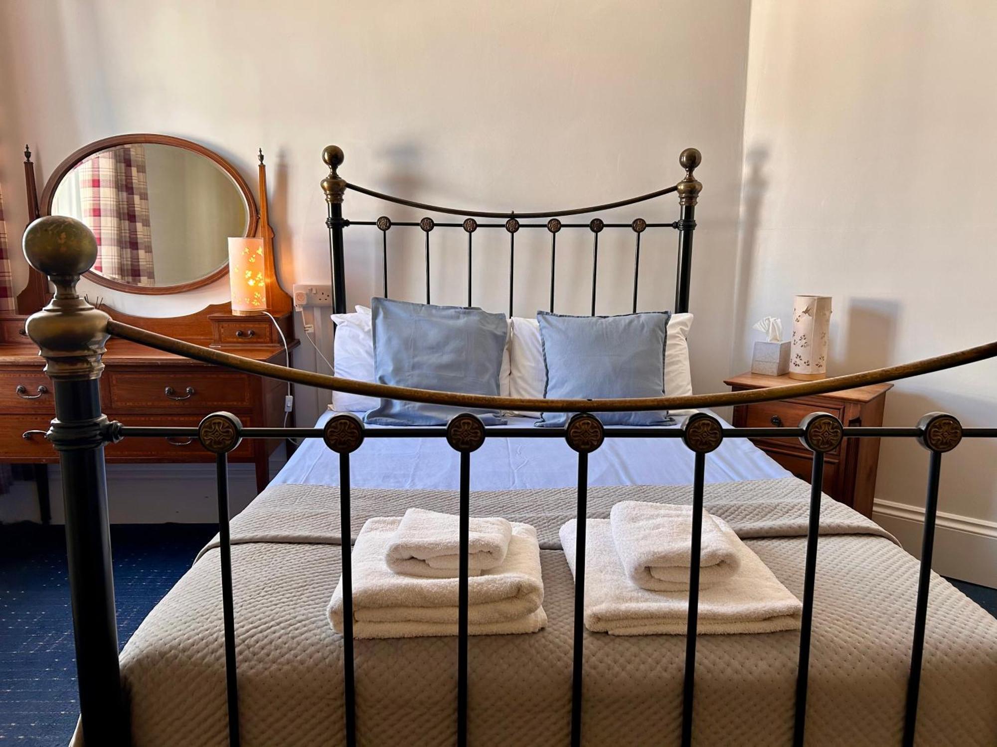 Clarence Quarters Self-Catering Guest House Portsmouth Eksteriør billede