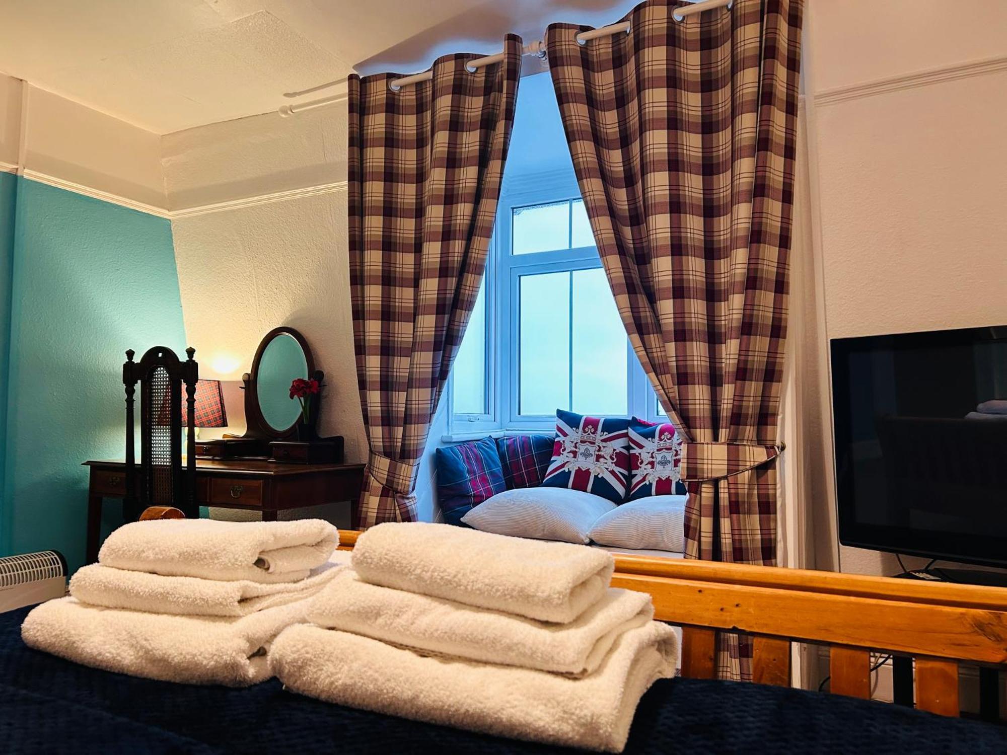Clarence Quarters Self-Catering Guest House Portsmouth Værelse billede