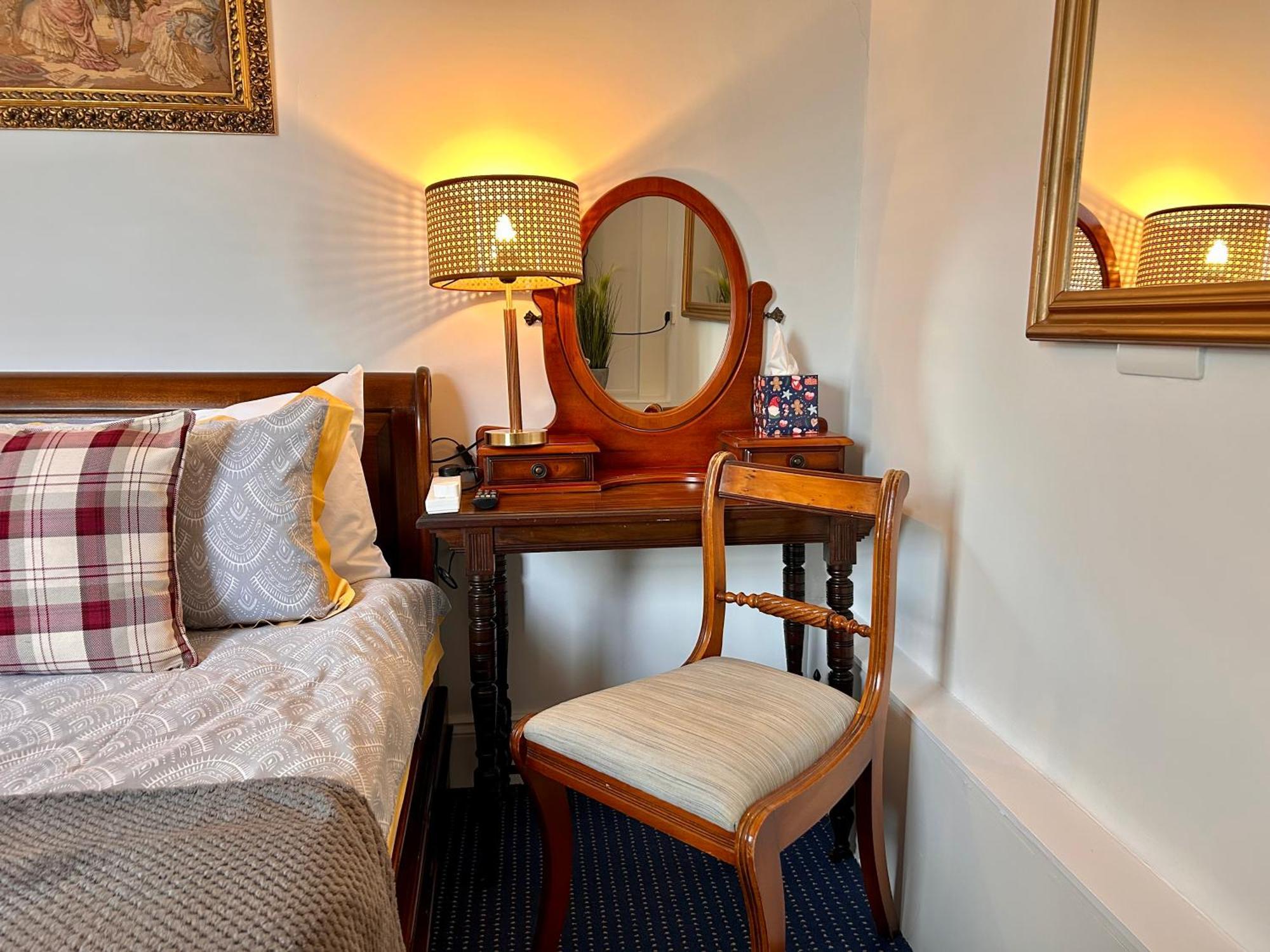 Clarence Quarters Self-Catering Guest House Portsmouth Eksteriør billede